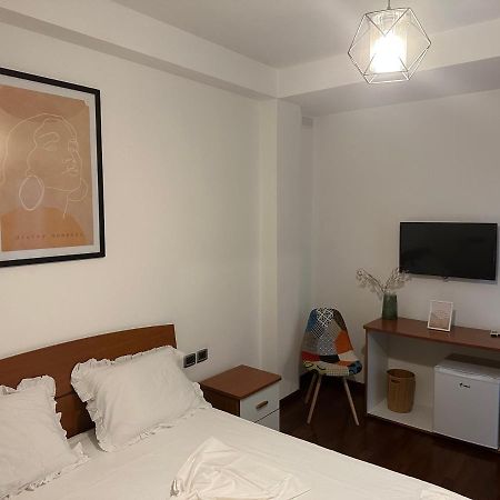 City Center Shkodra B&B Buitenkant foto